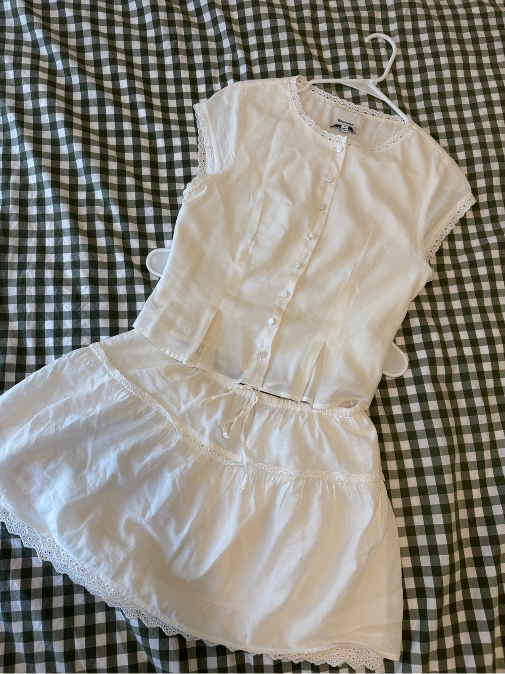 Reformation Valetta set in white - Picture 2 of 5